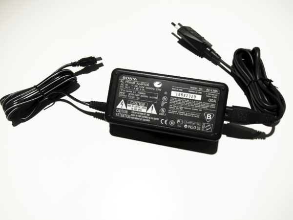 Sony AC-L10A