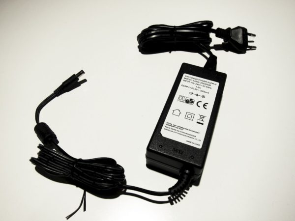 Adapter YJS05-2003000D