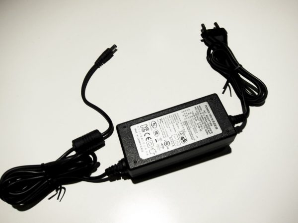 POWER-TEK SW24-12002000-W