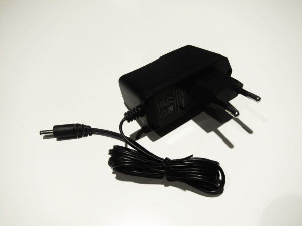 Adapter DM050200-5V