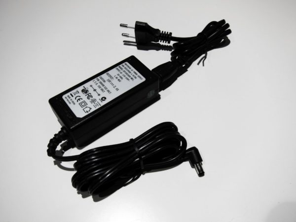 Adapter SP1502400-W01