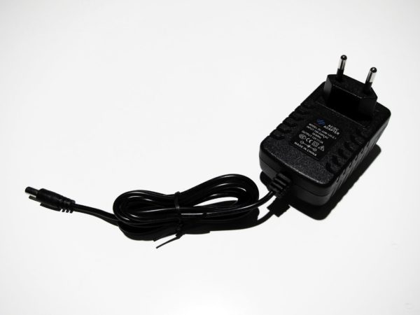 Adapter DL-24W-12V-2.1